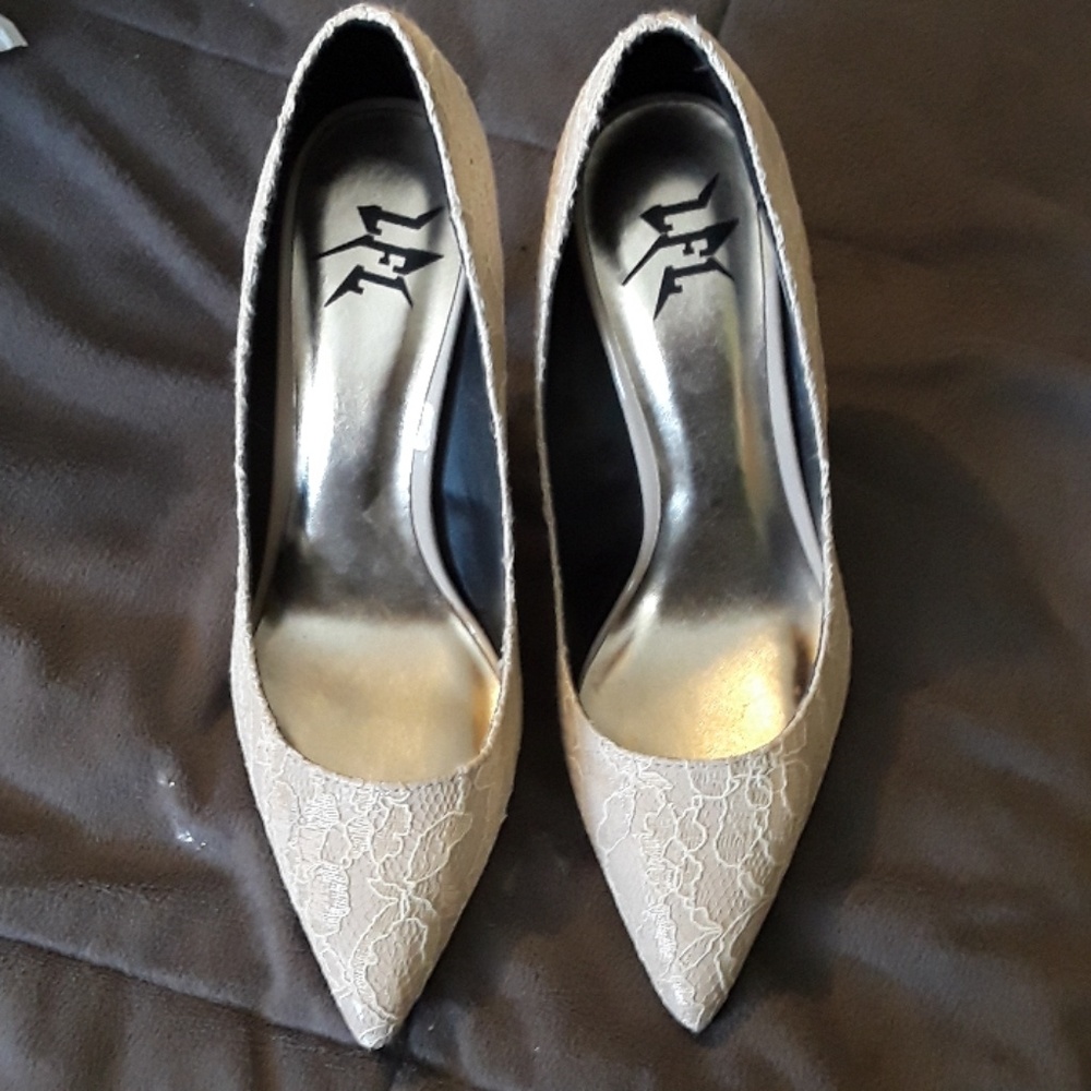 LFL LACE HEELS